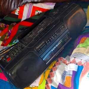 80s VINTAGE Stereo Radio Cassette Recorder